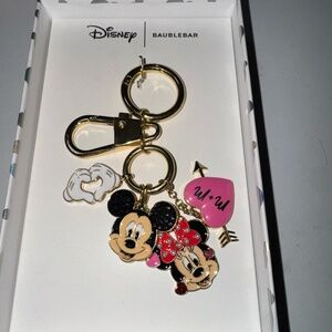Minnie and mickey key/bag chain